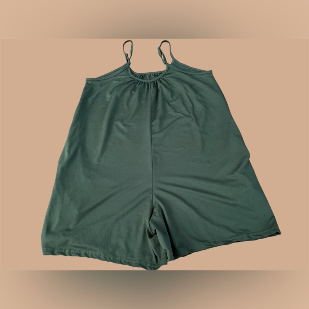 Green Sleeveless Romper, size S